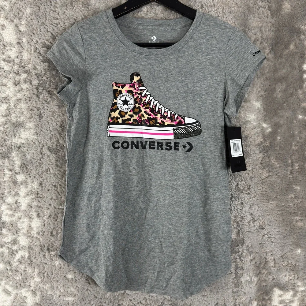 New Converse Size XL Cheetah Print Sneaker Graphic T-Shirt Grey Short Sleeve
